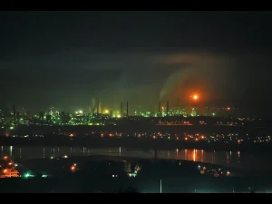 Нафтопереробний завод Лукойл у Бургасі
